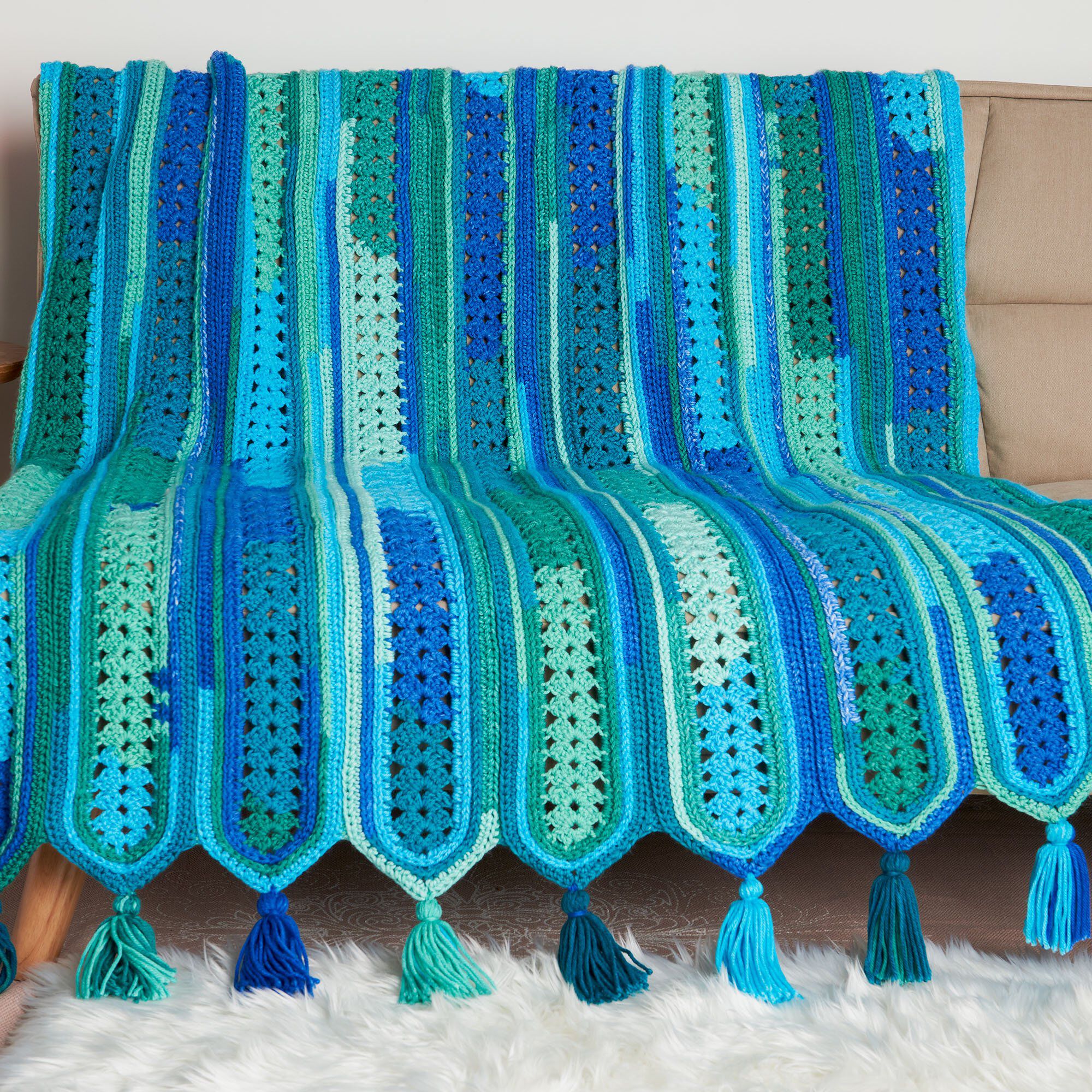 Baby blanket in Peacock Colors Crochet Fashion